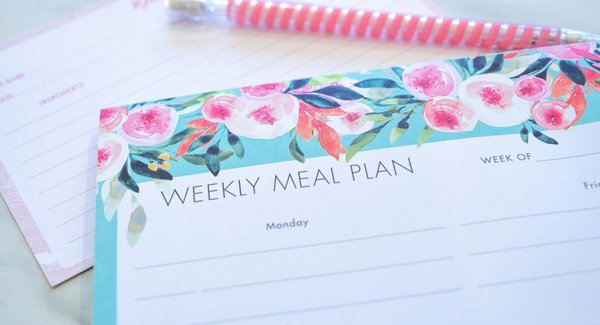 How to choose a meal-planning app for a busy UK family kitchen?